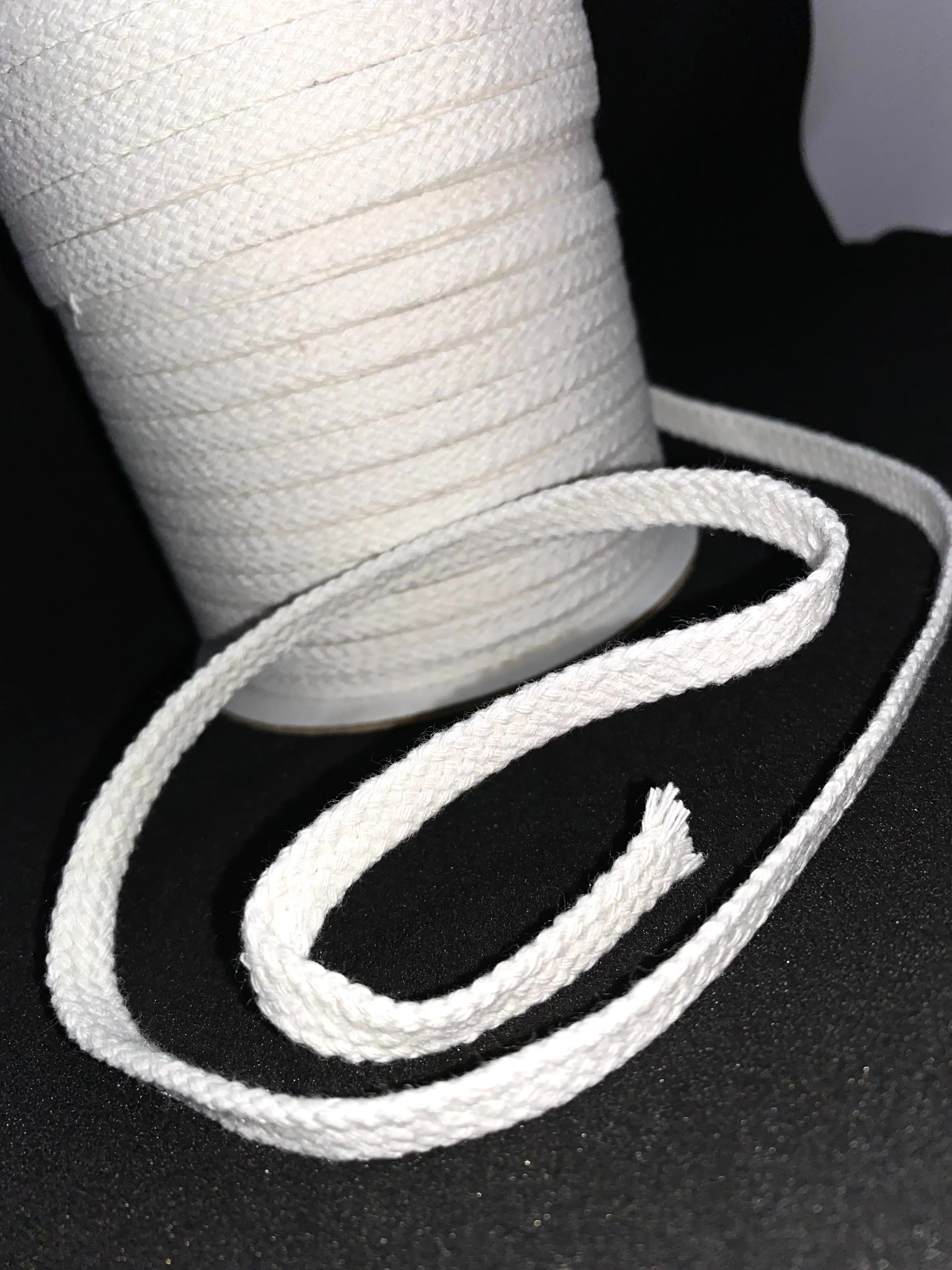 1/4" White Flat Cotton Cord