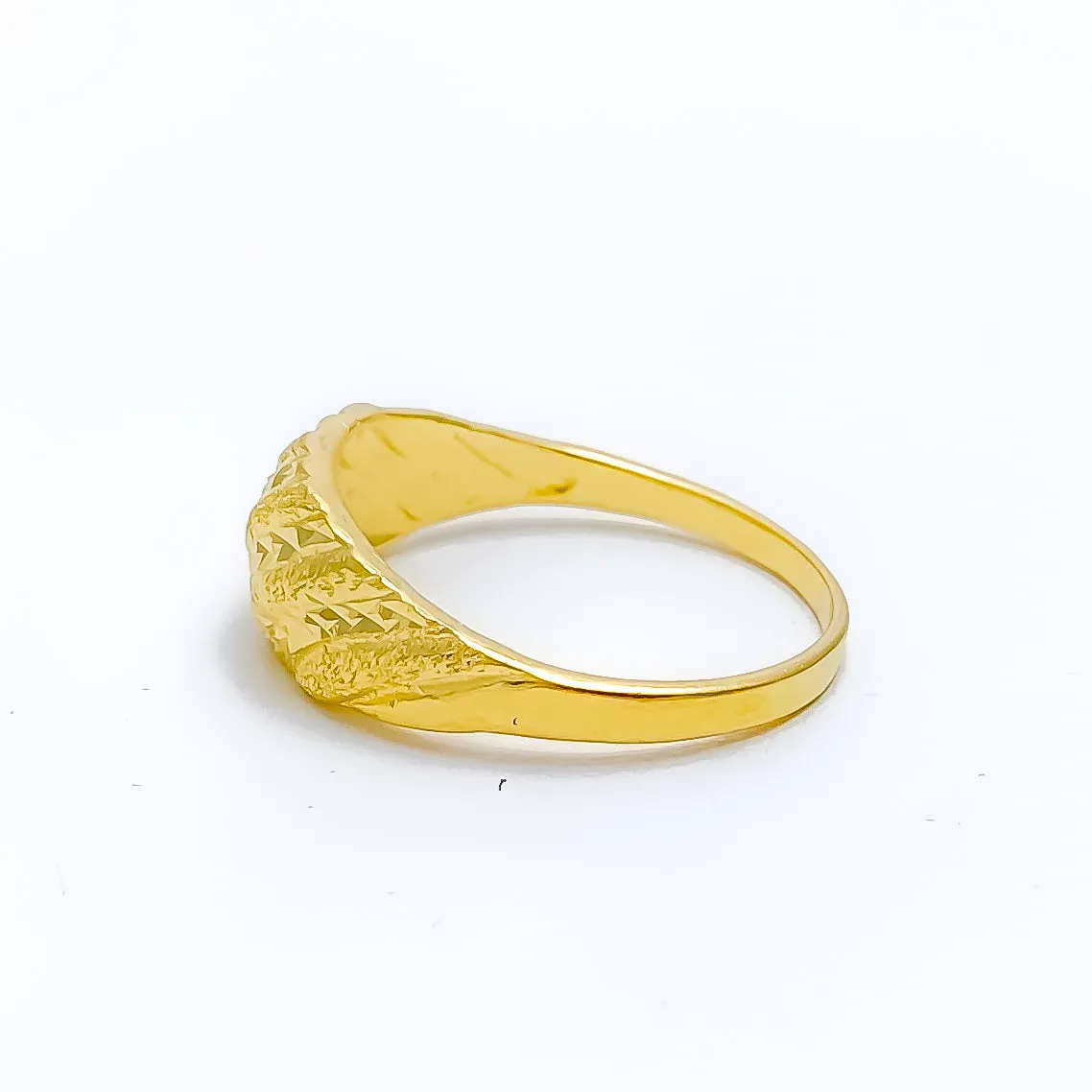 Beautiful Dainty 21k Gold Ring