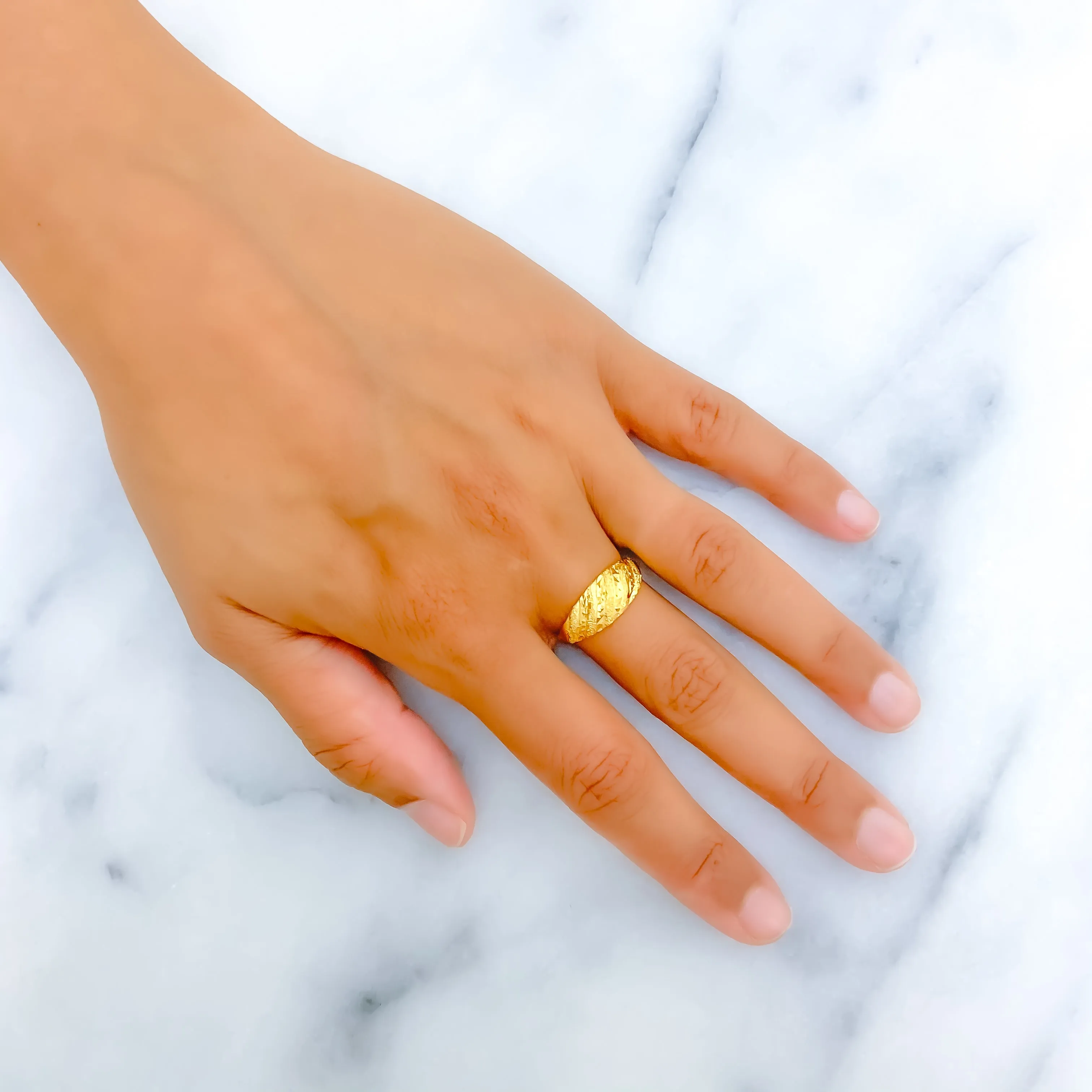 Beautiful Dainty 21k Gold Ring