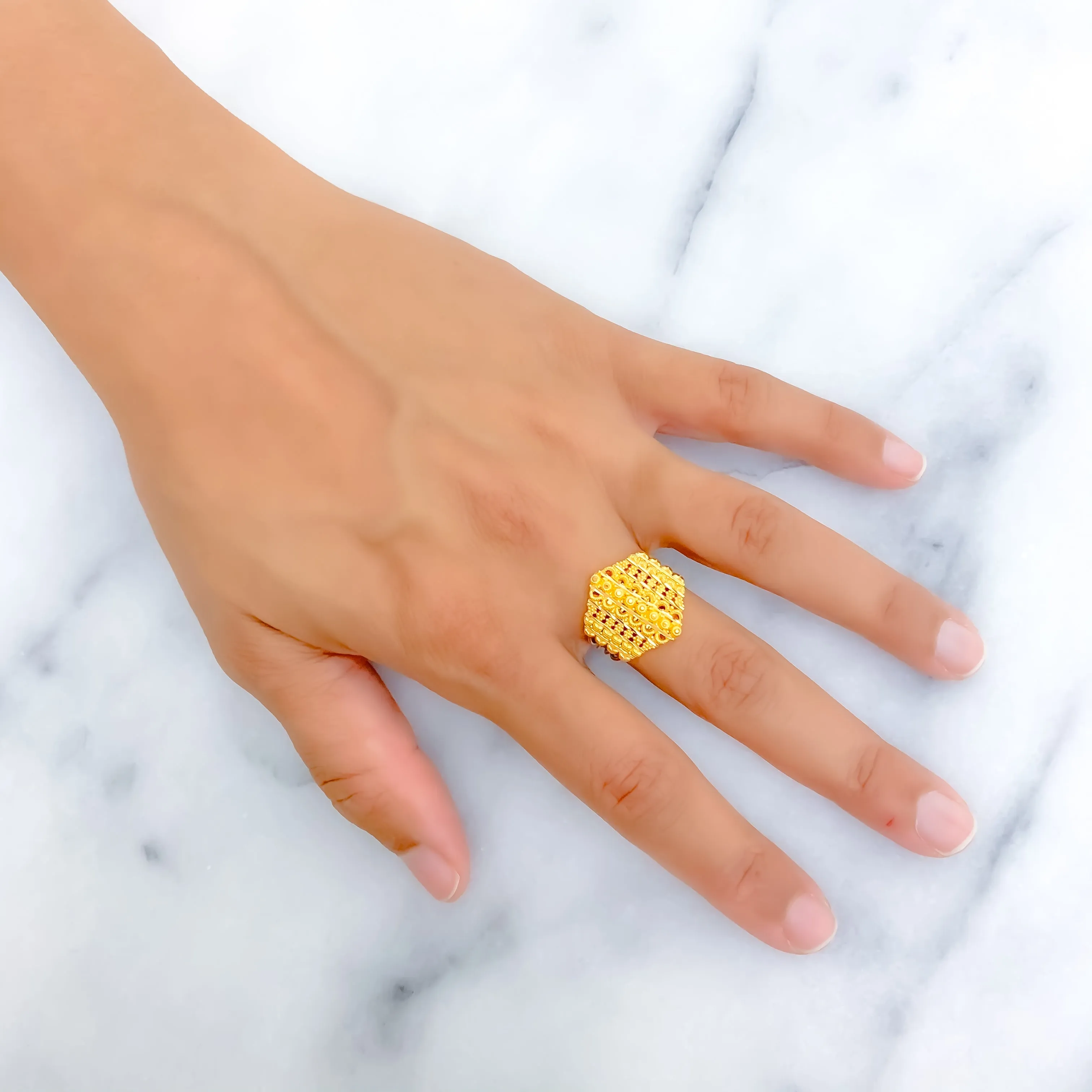 Beautiful Geometric 22K Gold Ring