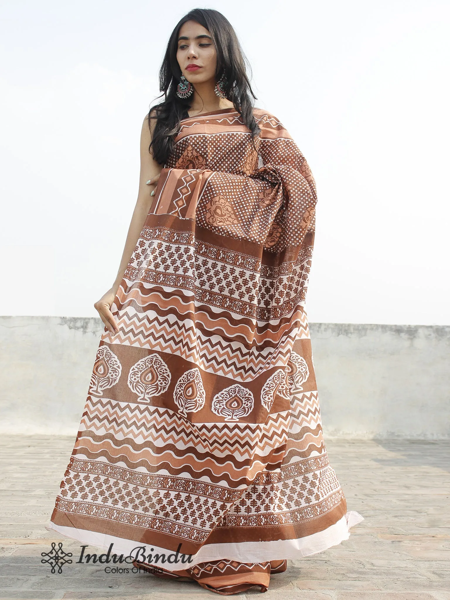 Brown Rust Ivory Hand Block Printed Cotton Saree - S031702384