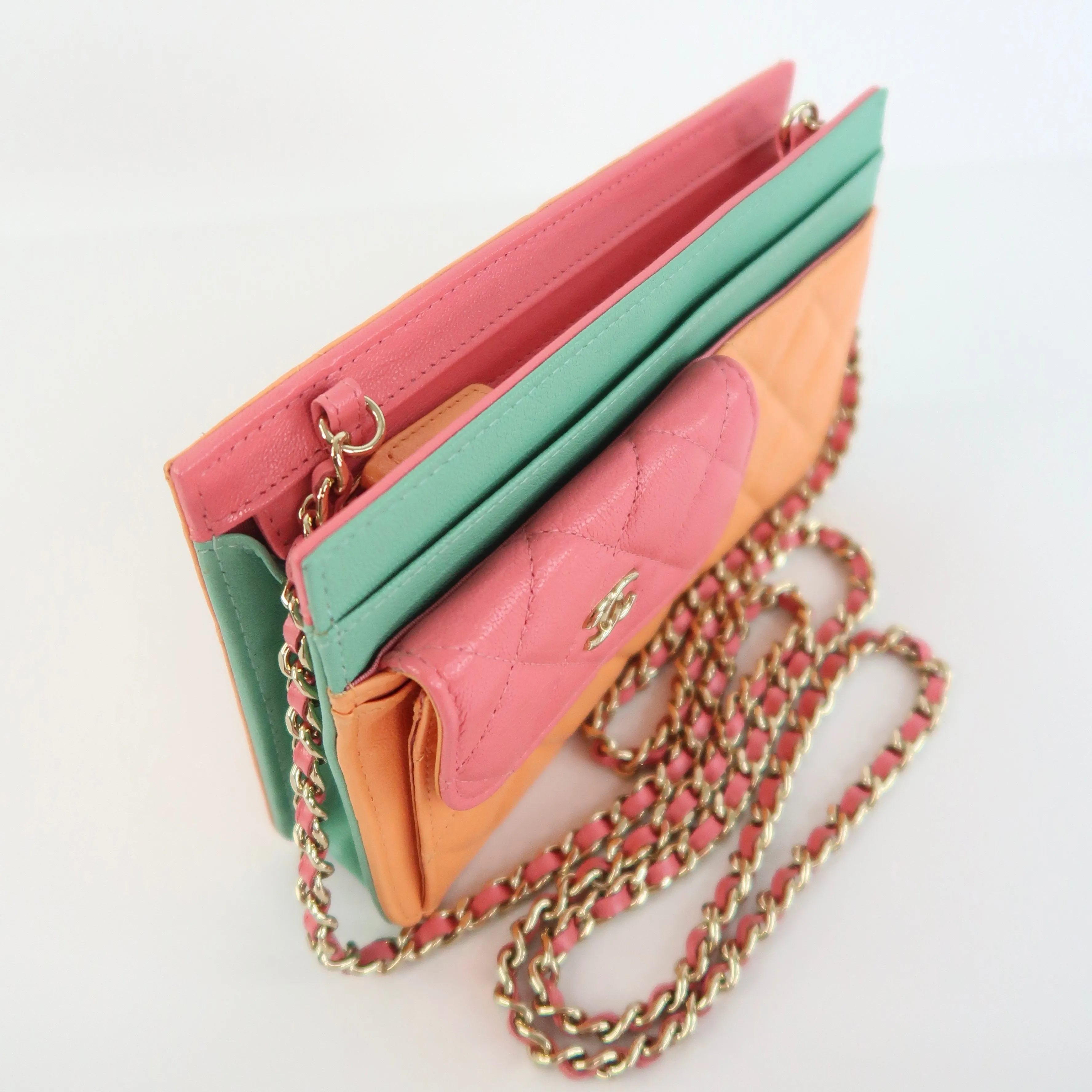 CC Multi Pocket Wallet on Chain