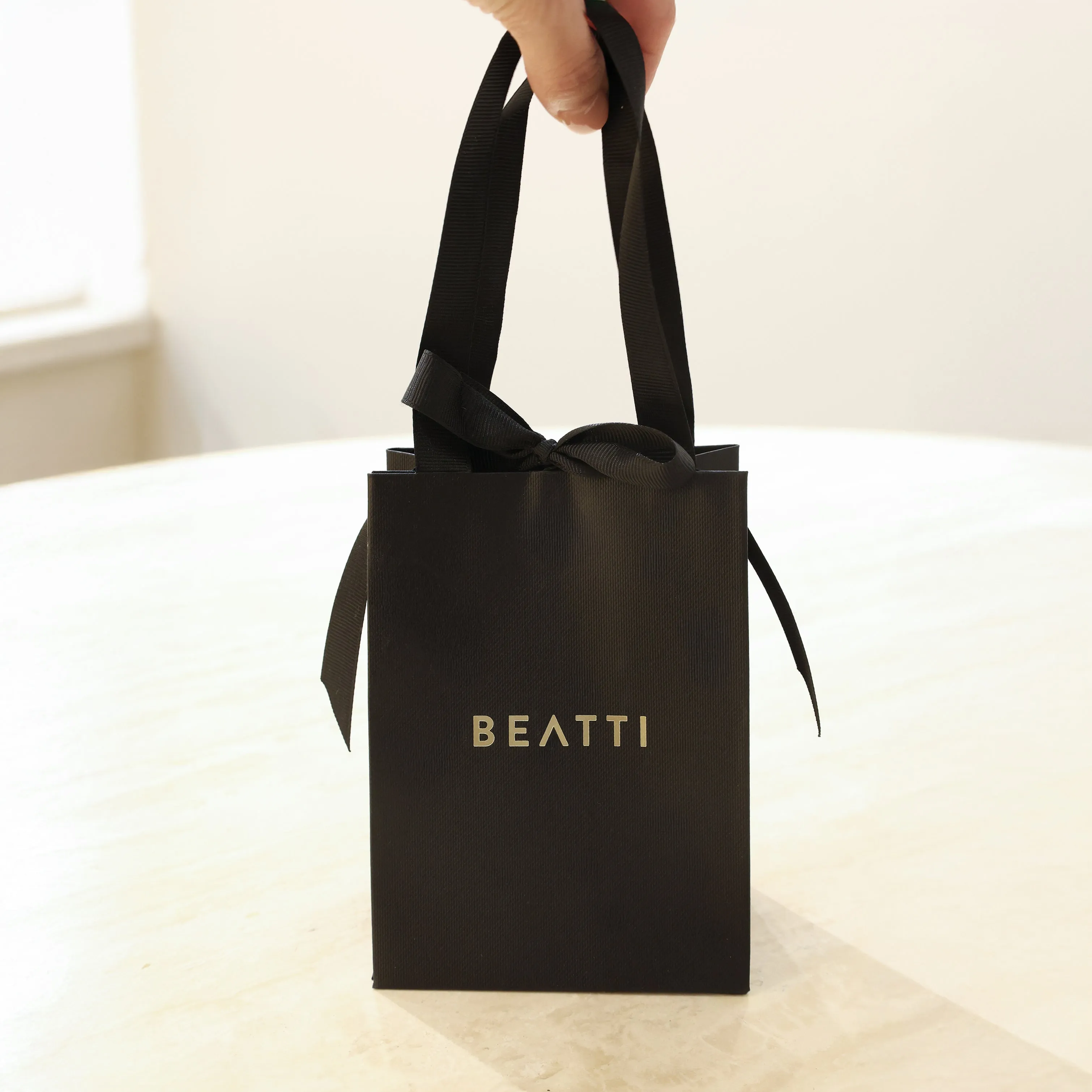 GIFT BAG