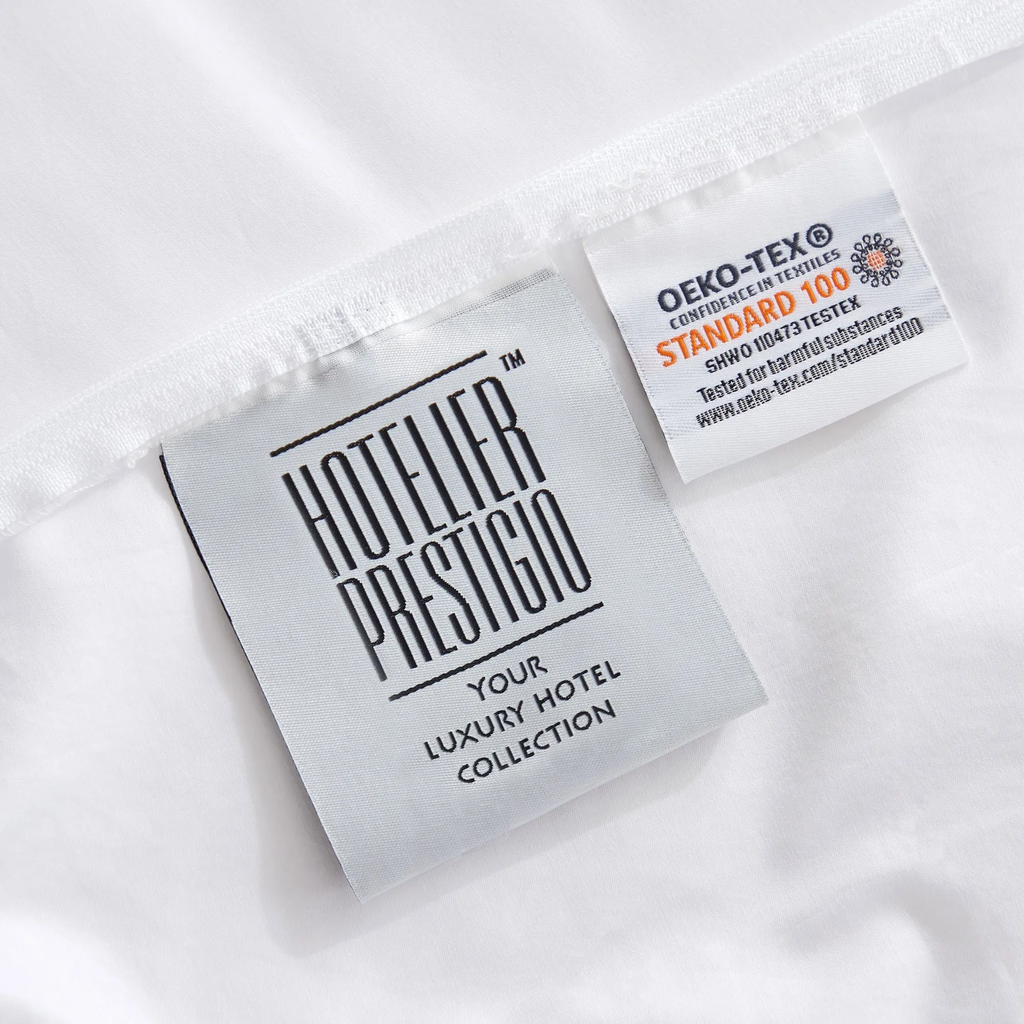 Hotelier Prestigio™ Lucent White With Black Border Fitted Sheet Set