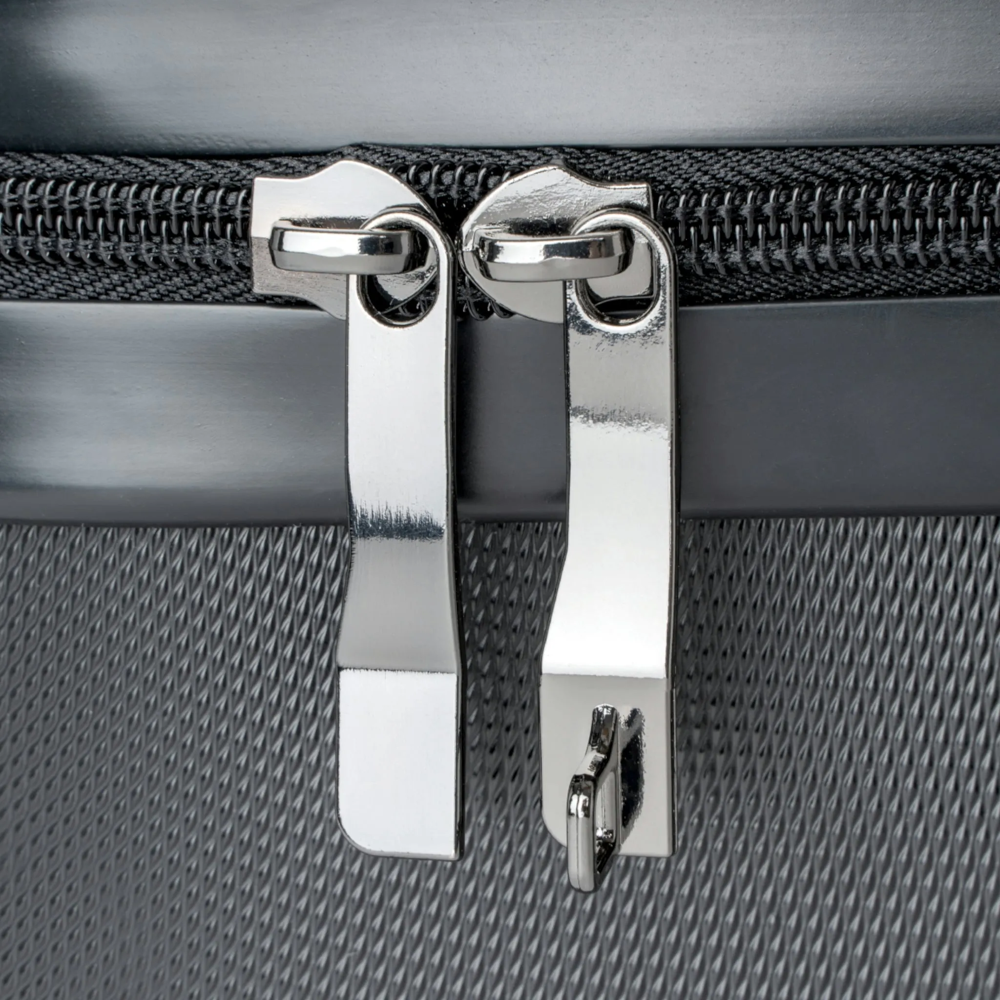 Liar, Travel Unique Suitcase