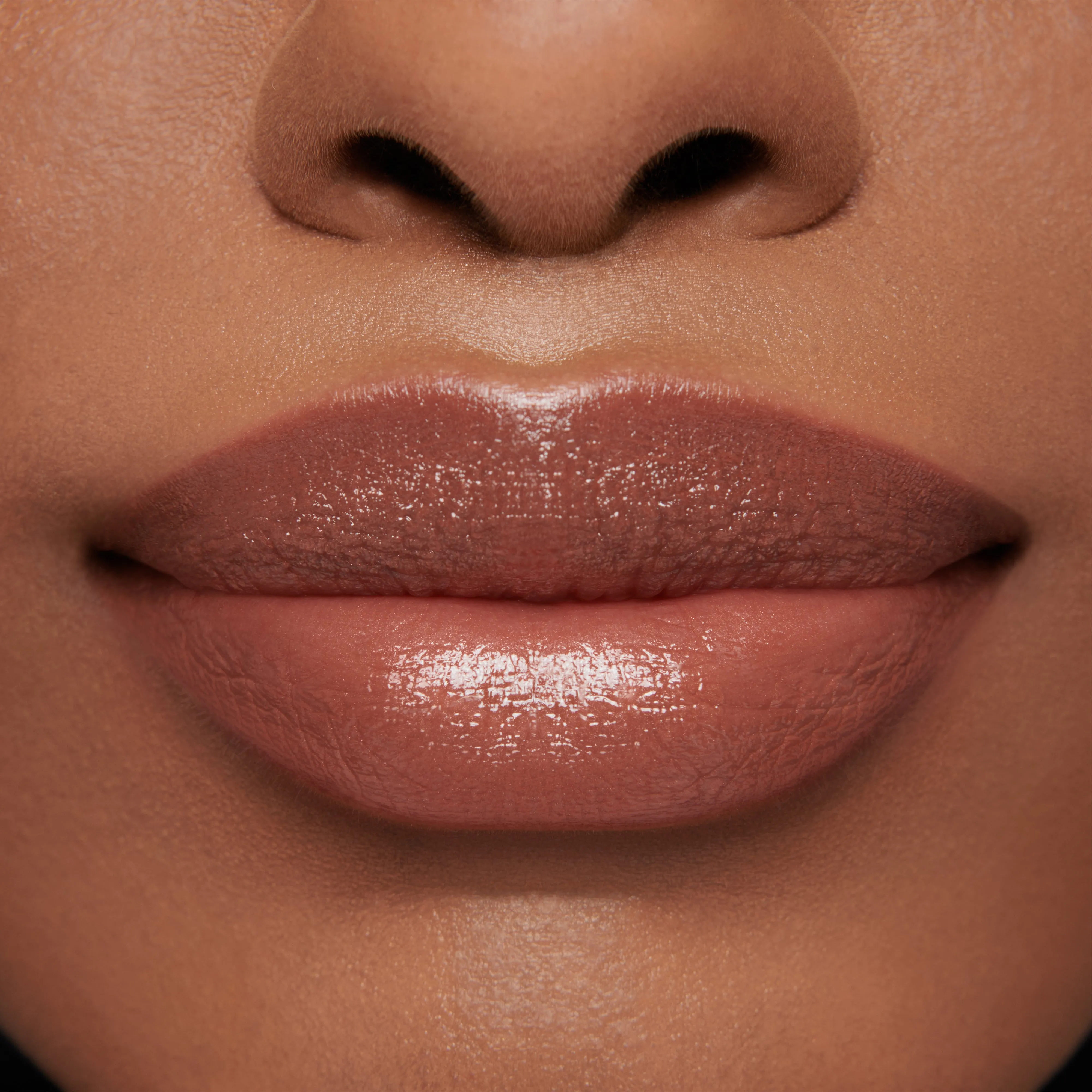 Meet Me In Berlin (Luxuriously Lucent Lip Colour)