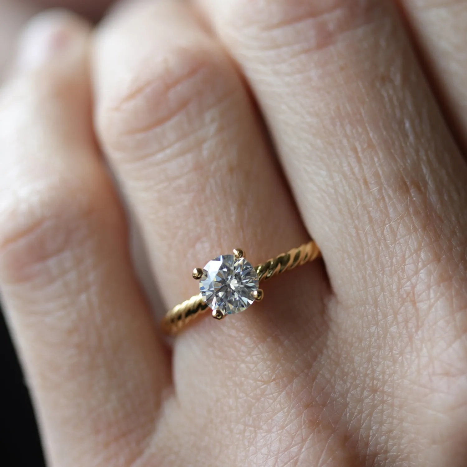 Rope Band Basket Solitaire Engagement Ring