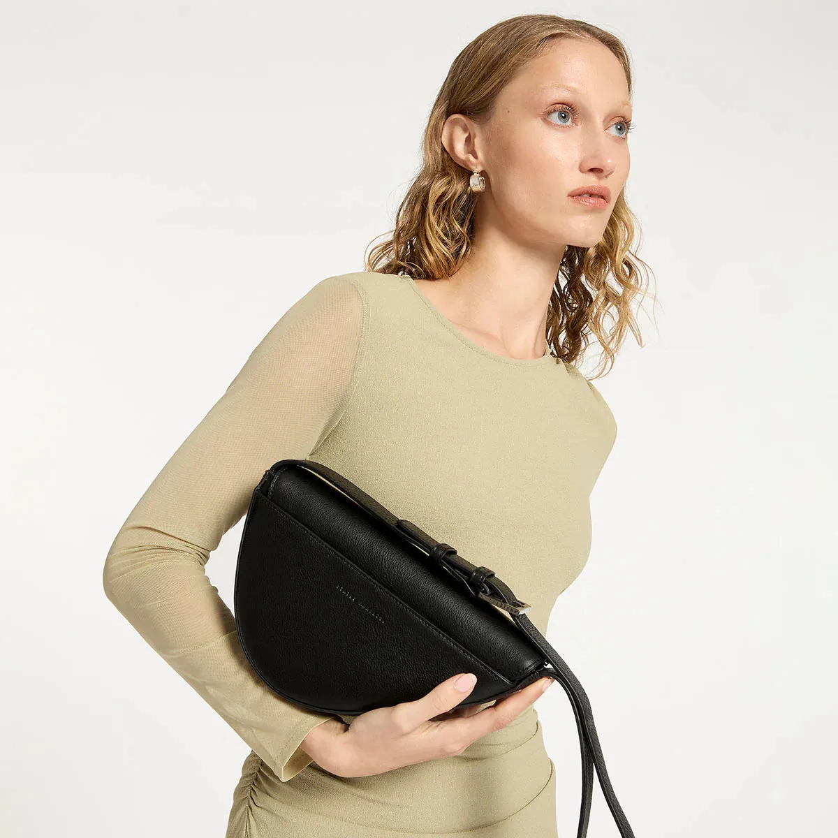 Status Anxiety - Ethereal Bag (Black)