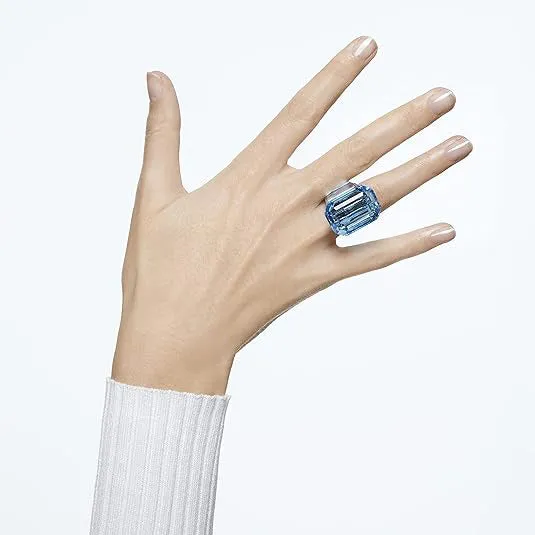 Swarovski Women's Blue Size 8 Lucent Cocktail Ring - 5607352