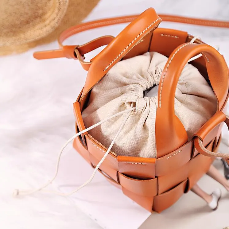 Vintage Womens Woven Leather Bucket Handbags Cross Shoulder Bag For Women