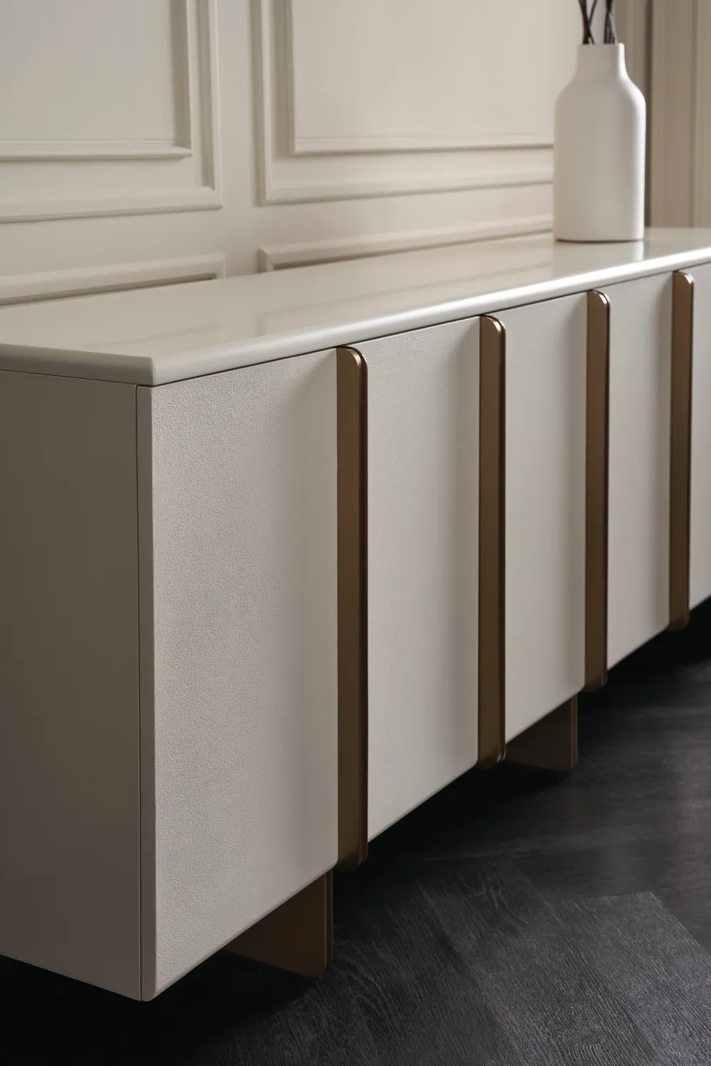 White Modern Credenza | Caracole Emphasis